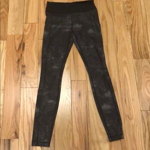 Lululemon Snakeskin Leggings